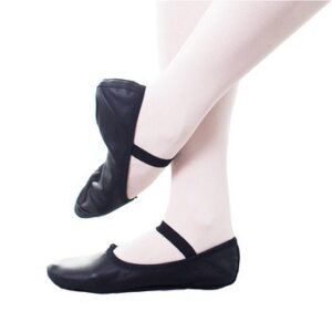 Women leather shoe
